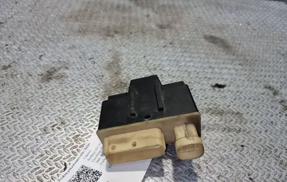Citroen Berlingo Glow plug pre-heat relay 9652021180