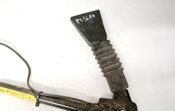 Mercedes-Benz Sprinter W901 W902 W903 W904 Front seatbelt buckle 90560655 563086307A