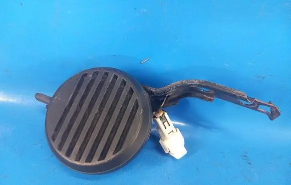 Toyota Prius+ (ZVW40) Front indicator light 8657047020