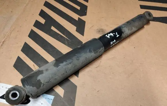 Jeep Cherokee III KJ Rear shock absorber/damper