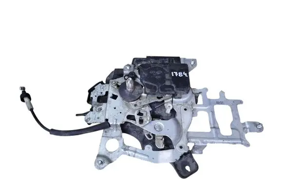 KIA Carnival Rear door lock