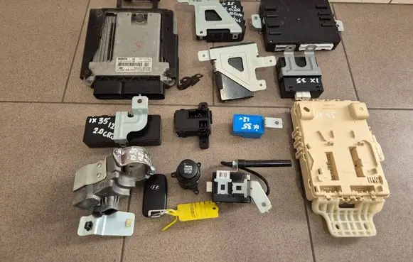 Hyundai ix35 Start/Stop system kit 391012F200