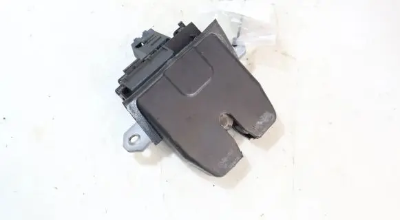 Volvo V50 Front door electric wing mirror 
