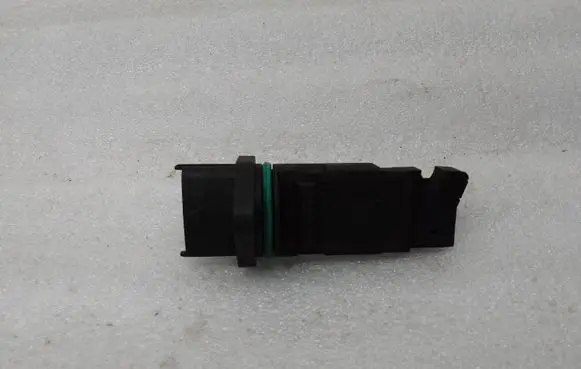 Volvo C30 Mass air flow meter F00C2G2064 290132D