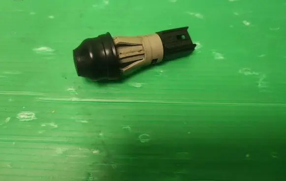 Opel Vivaro Loading door sensor 