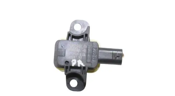 Mercedes-Benz B W246 W242 Airbag deployment crash/impact sensor A1668210351