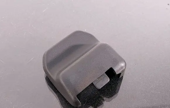 Volvo V60 Front driver seat rail trim 30727860