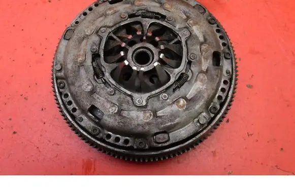 Seat Altea XL Clutch set kit 123042610