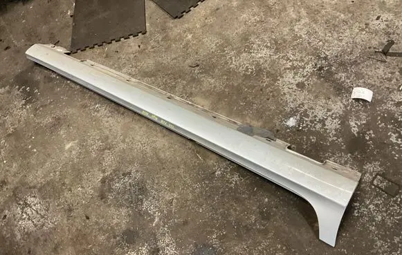 Mercedes-Benz CLS C218 X218 Sill 