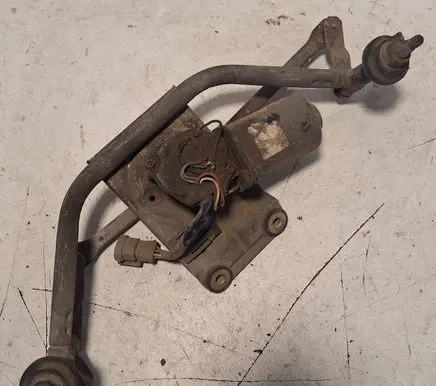 Front wiper linkage and motor