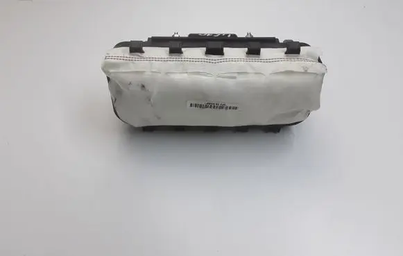 Opel Mokka Passenger airbag 95378779