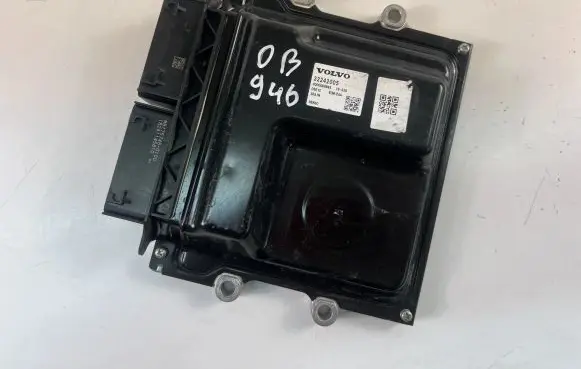 Volvo XC90 Engine control unit/module ECU 32242005