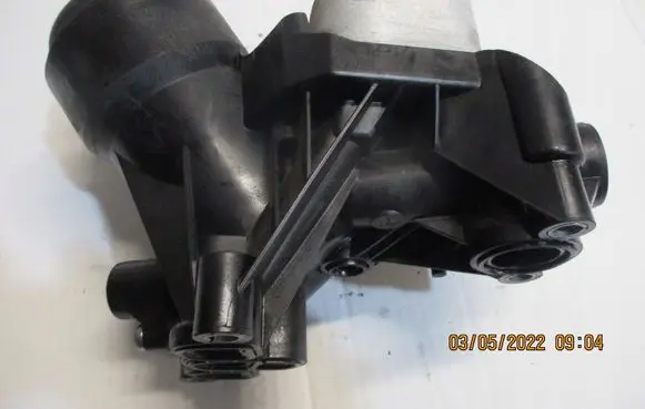 Audi A3 S3 A3 Sportback 8P Fuel filter housing 05L115389B