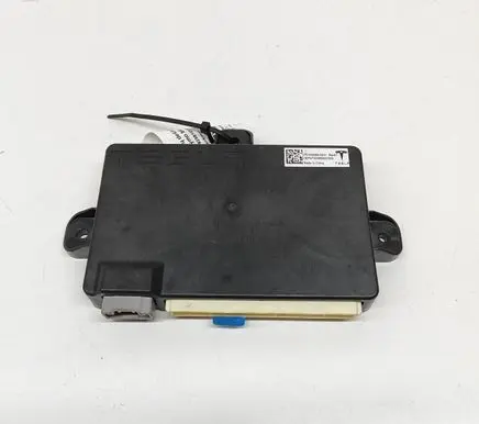 Tesla Model X Door control unit/module 104549000H