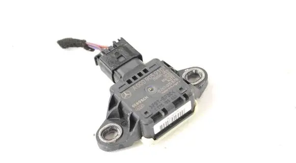 Mercedes-Benz E W212 Acceleration sensor A0009059101