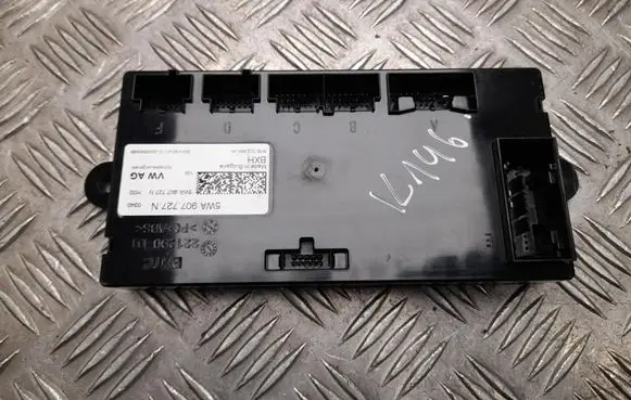 Volkswagen Golf VIII Climate control unit 5WA907727N