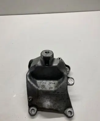 Audi Q5 SQ5 Engine mounting bracket 8W0199308L