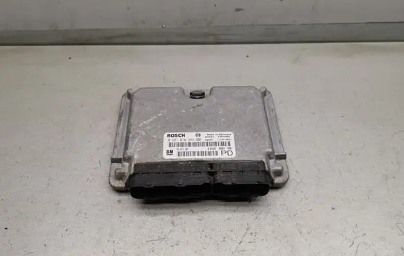 Opel Zafira A Engine control unit/module 0281010268 24417169