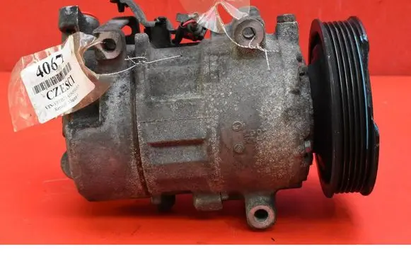 Renault Megane III Air conditioning (A/C) compressor (pump) 8200939386A