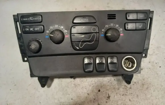 Volvo S60 Climate control unit 30746022 05W16E02