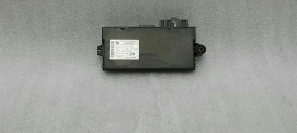 BMW 6 E63 E64 CAS control unit/module 6943835