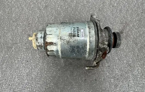 Mitsubishi Pajero Fuel filter MB220900 MB129677
