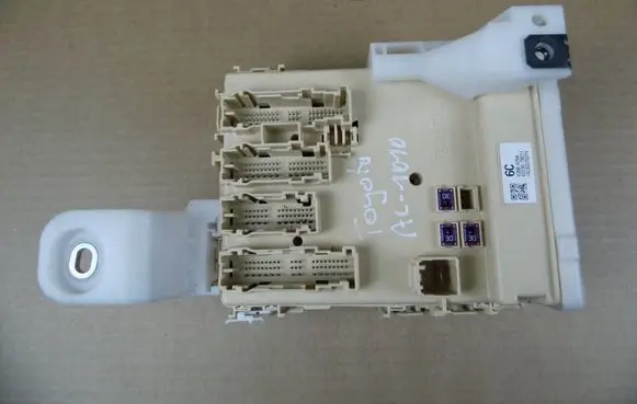Lexus NX BSM Control unit 8273078011