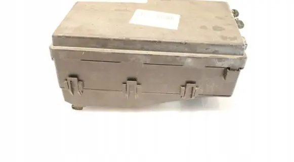 Ford Focus Fuse box set AV6T-16A067-AD