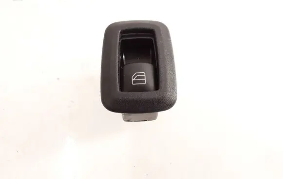 Mercedes-Benz B W245 Electric window control switch A2518200510
