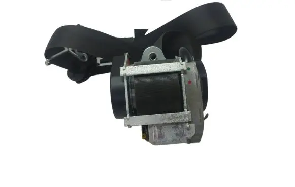 Ford Focus Front seatbelt 617232000 BM5161294ACW 617231800