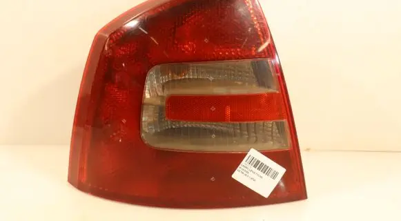 Skoda Octavia Mk2 (1Z) Rear/tail lights 1Z5945095A