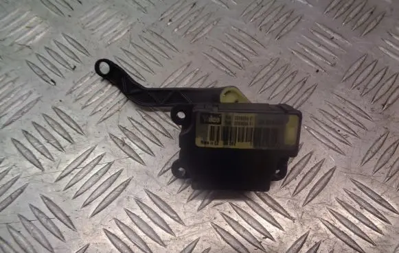 Opel Vectra C Central body control module 006969A