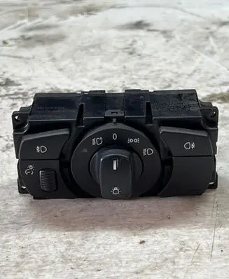 Light switch