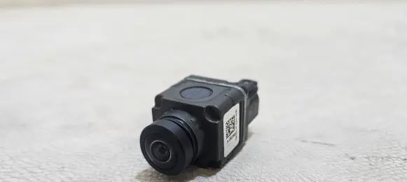 Bentley Continental Front bumper camera 5Q0980546A C828814529461696