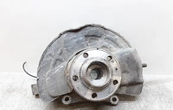 Volvo V70 Front wheel hub spindle knuckle