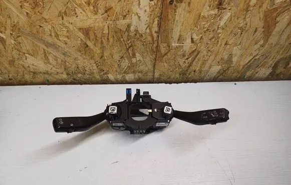 Volkswagen Golf V Indicator stalk 1K0953513G 10351252310692