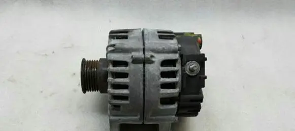 Mercedes-Benz E W212 Generator/alternator A0141540902