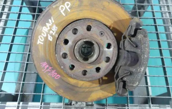 Volkswagen Touran I Front wheel hub spindle knuckle IMPRK1197800