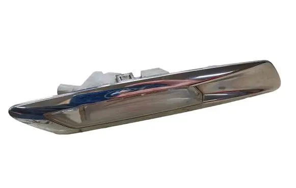 BMW 5 F10 F11 Front fender indicator light 7154167
