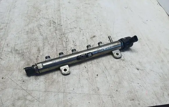 Opel Zafira B Fuel main line pipe 0445214056 55200266 060337
