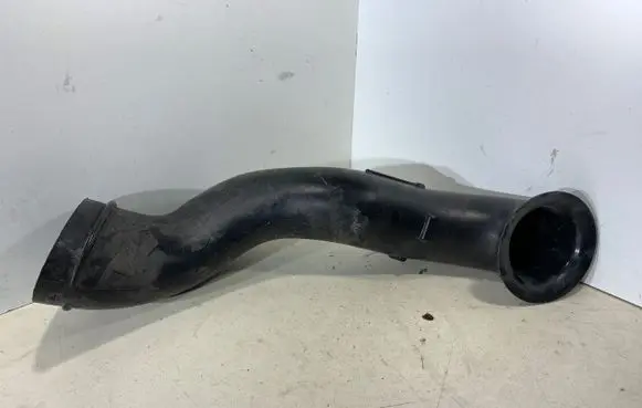 Porsche Cayenne (92A) Air intake hose/pipe 7P5129752B