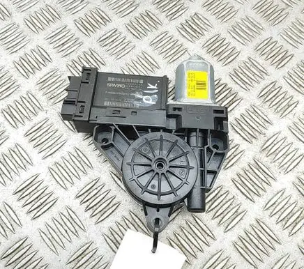 Volvo XC90 Rear door window regulator motor 32283266 8889639261
