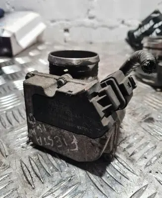 Ford Fiesta Throttle valve A2C53238880