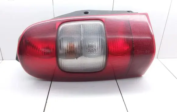 Opel Sintra Rear/tail lights 10406613 10406611
