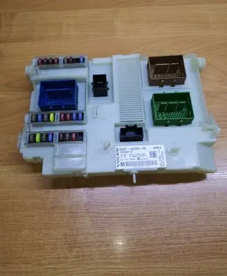 Volvo XC60 Fuse module 31254837AC AG9T14C256HC