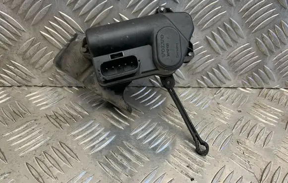 Volvo XC90 Intake manifold valve actuator/motor 30757153