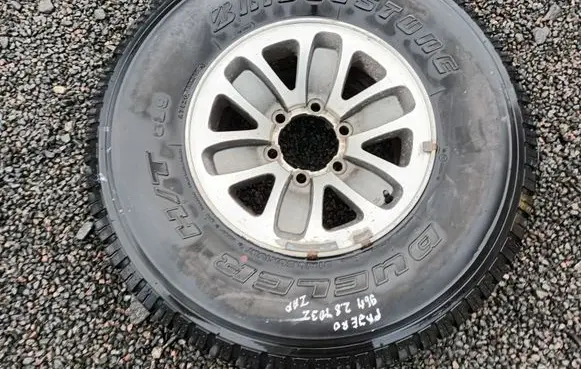 Mitsubishi Pajero R15 spare wheel 6X139