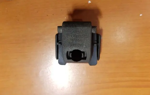 Ford Sierra Glove box lock 81AGB06072AA