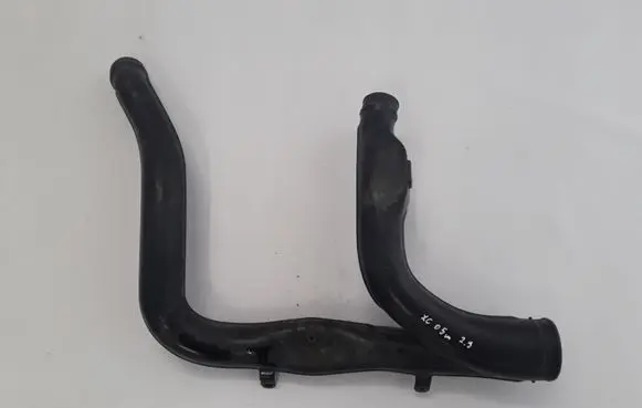 Volvo XC90 Intercooler hose/pipe 8683743