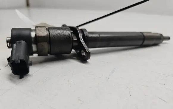 Volvo S80 Fuel injector 0445110078